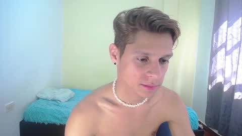 Snapshot of loganevans8 chatting on 7, 1, 2025 Logan online show from 7, 1, 2025