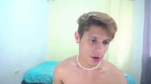 Snapshot of loganevans8 chatting on 5, 2, 2025 Logan online show from 5, 2, 2025