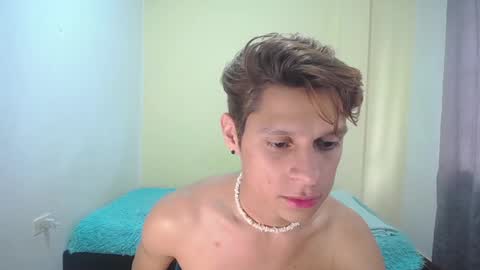 Snapshot of loganevans8 chatting on 11, 2, 2025 Logan online show from 11, 2, 2025