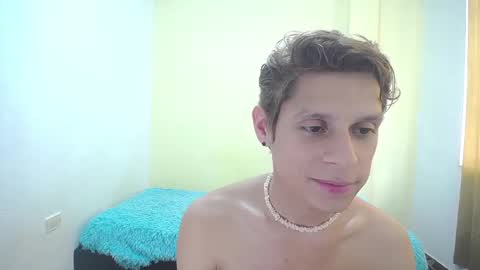 Snapshot of loganevans8 chatting on 25, 2, 2025 Logan online show from 25, 2, 2025