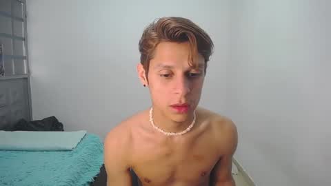 Snapshot of loganevans8 chatting on 7, 3, 2025 Logan online show from 7, 3, 2025