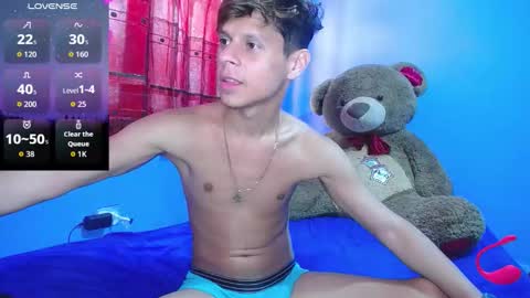 Snapshot of loganevans8 chatting on 24, 10, 2025 Logan online show from 24, 10, 2025