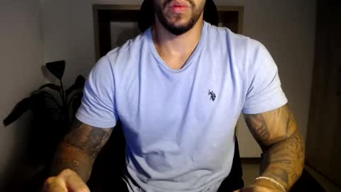 Snapshot of loganhod chatting on 18, 5, 2026 Logan Wolfp online show from 18, 5, 2026