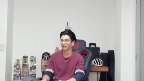 Snapshot of logannick chatting on 6, 2, 2025 Logan online show from 6, 2, 2025