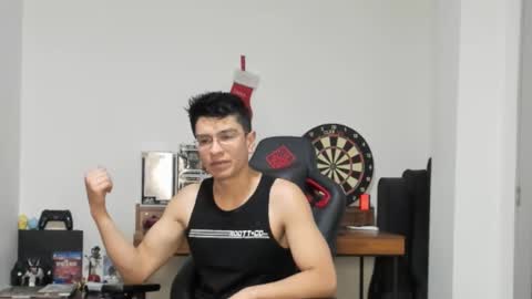 Snapshot of logannick chatting on 24, 2, 2025 Logan online show from 24, 2, 2025