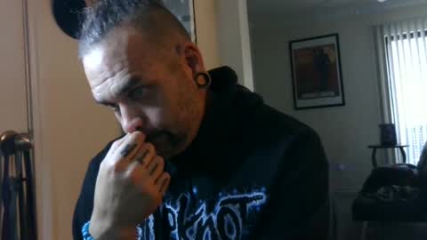 Snapshot of loganreaves69 chatting on 15, 12, 2024 Logan Reaves online show from 15, 12, 2024