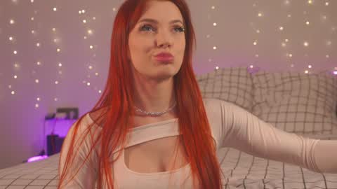 Snapshot of loisjo chatting on 7, 1, 2025 LoisVacation time online show from 7, 1, 2025