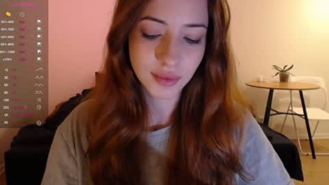 Snapshot of lola_dinky chatting on 22, 10, 2025 Lola online show from 22, 10, 2025