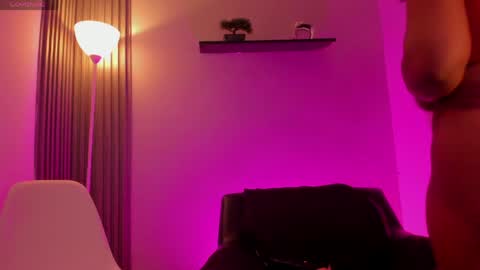 marxi love online show from 1, 6, 2026