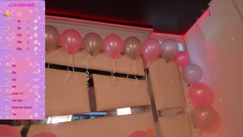 lola_js online show from 10, 10, 2025