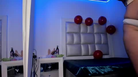 lola_js online show from 20, 4, 2026