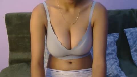 lolaa online show from 20, 3, 2026