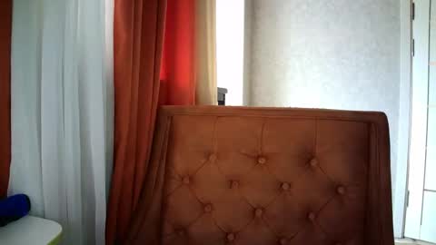 LolaaMint  online show from 22, 3, 2026