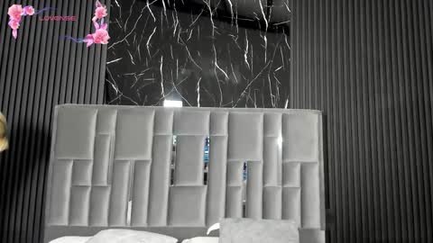 Snapshot of lolaangellx chatting on 16, 10, 2025 Lola Angel online show from 16, 10, 2025