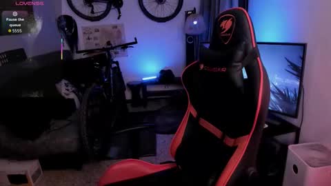 lolaasmith_21 online show from 6, 2, 2026