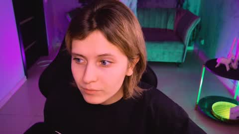 Snapshot of lolaasmus chatting on 25, 12, 2024 I consider myself the god Loki but life just calls me LOL online show from 25, 12, 2024