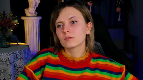 Snapshot of lolaasmus chatting on 21, 1, 2025 I consider myself the god Loki but life just calls me LOL online show from 21, 1, 2025