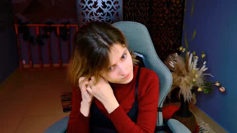 Snapshot of lolaasmus chatting on 6, 2, 2025 I consider myself the god Loki but life just calls me LOL online show from 6, 2, 2025