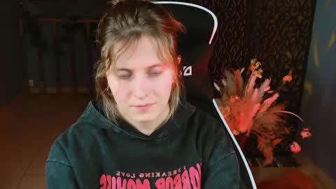 Snapshot of lolaasmus chatting on 18, 2, 2025 I consider myself the god Loki but life just calls me LOL online show from 18, 2, 2025