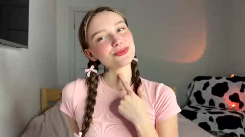 lolaatate online show from 8, 3, 2026