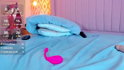   online show from 8, 2, 2025