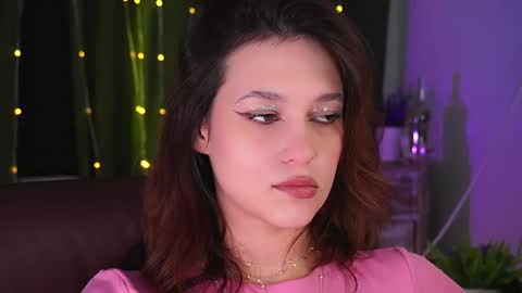 lolalemona online show from 11, 3, 2026