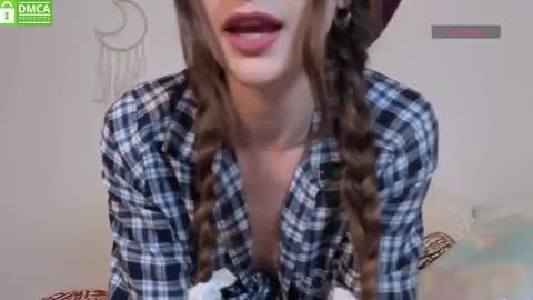 Lola 3 online show from 31, 10, 2025