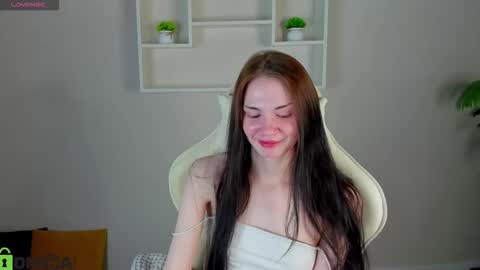 Snapshot of lolatwizz chatting on 30, 10, 2025 Lola online show from 30, 10, 2025