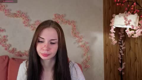 Snapshot of lolatwizz chatting on 18, 11, 2025 Lola online show from 18, 11, 2025