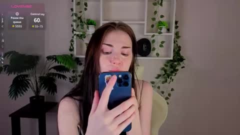 Snapshot of lolatwizz chatting on 14, 12, 2025 Lola online show from 14, 12, 2025