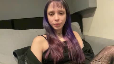 Snapshot of lole6913 chatting on 17, 5, 2026 lole online show from 17, 5, 2026