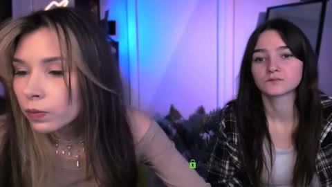 Snapshot of lole_ti chatting on 14, 1, 2026 lole ti online show from 14, 1, 2026