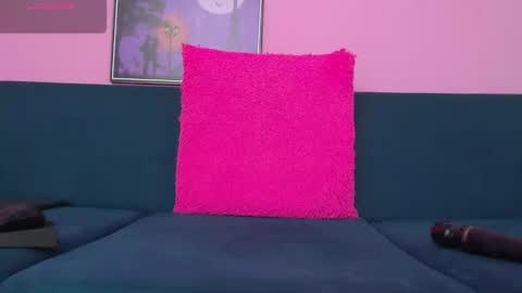 Snapshot of loli_girl_hot1 chatting on 5, 3, 2025 camila online show from 5, 3, 2025