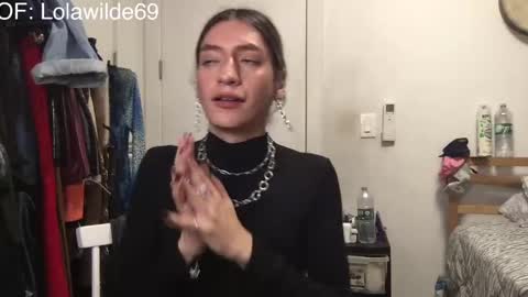 Lolita Wildes Back  online show from 14, 10, 2025