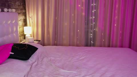 Snapshot of lollidoli__ chatting on 16, 1, 2025 Victoria online show from 16, 1, 2025