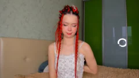 SallyBunny online show from 24, 10, 2025