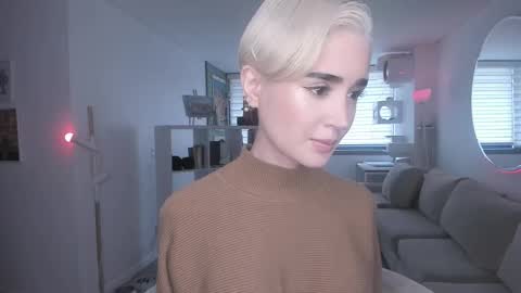 Snapshot of lonelly_lolly98 chatting on 10, 2, 2025 SABRINA online show from 10, 2, 2025