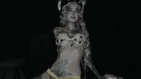 Snapshot of lonelly_lolly98 chatting on 4, 11, 2025 SABRINA online show from 4, 11, 2025