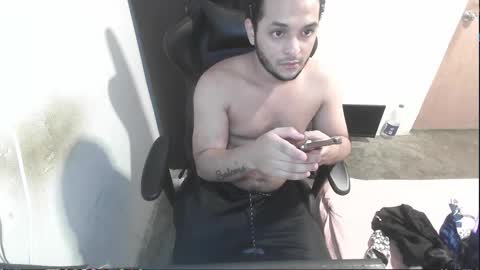 Marvin Santiago online show from 8, 11, 2025