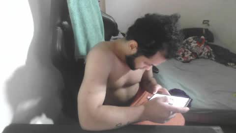 Snapshot of long_dick_boy_ chatting on 20, 4, 2026 Marvin Santiago online show from 20, 4, 2026