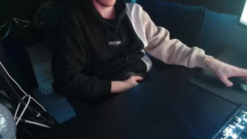 Snapshot of loofy_art chatting on 26, 1, 2025 Loofy Art online show from 26, 1, 2025