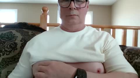 Snapshot of look823 chatting on 26, 5, 2026 look823 online show from 26, 5, 2026