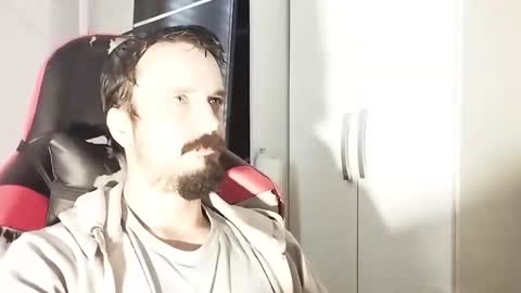 Snapshot of lookaz4010 chatting on 9, 9, 2025 Lucas online show from 9, 9, 2025