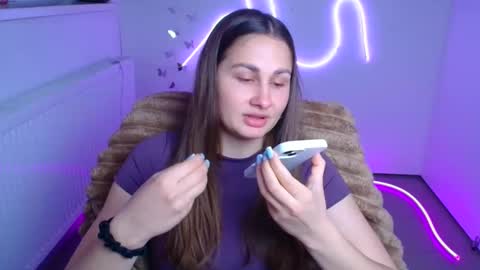 Snapshot of lora_kisses chatting on 11, 5, 2026 Lora online show from 11, 5, 2026