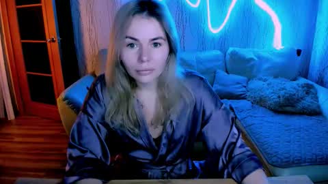 Lora online show from 15, 12, 2025