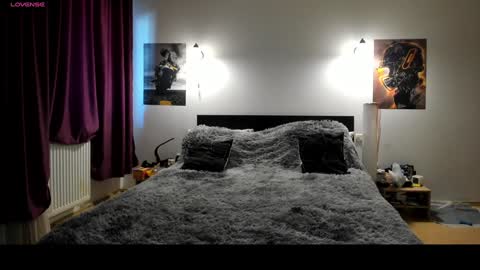 Lora online show from 5, 1, 2025