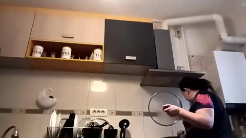 Lora online show from 5, 1, 2025