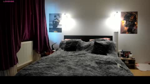 Lora online show from 15, 1, 2025