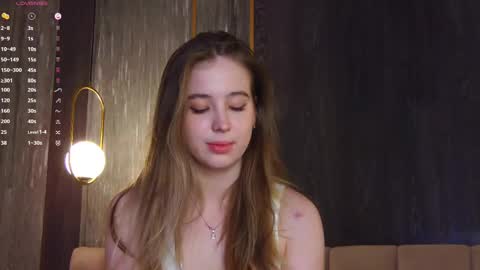 Loraine online show from 7, 3, 2025