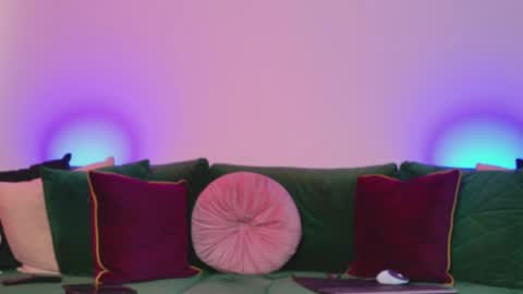 Snapshot of lorawarnner chatting on 11, 5, 2026 Miss online show from 11, 5, 2026